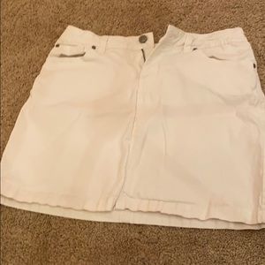 copper key size 16 white jean skirt